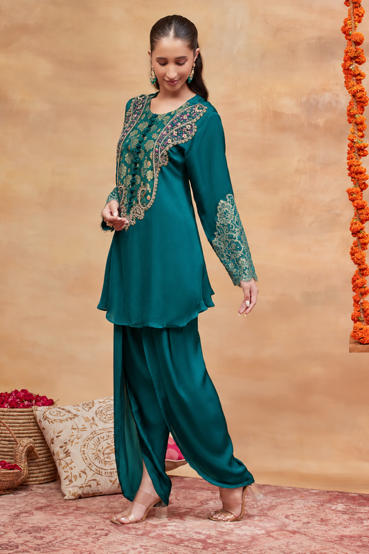 Rewa Hara Hand Embroidered Banarasi Dhoti Set
