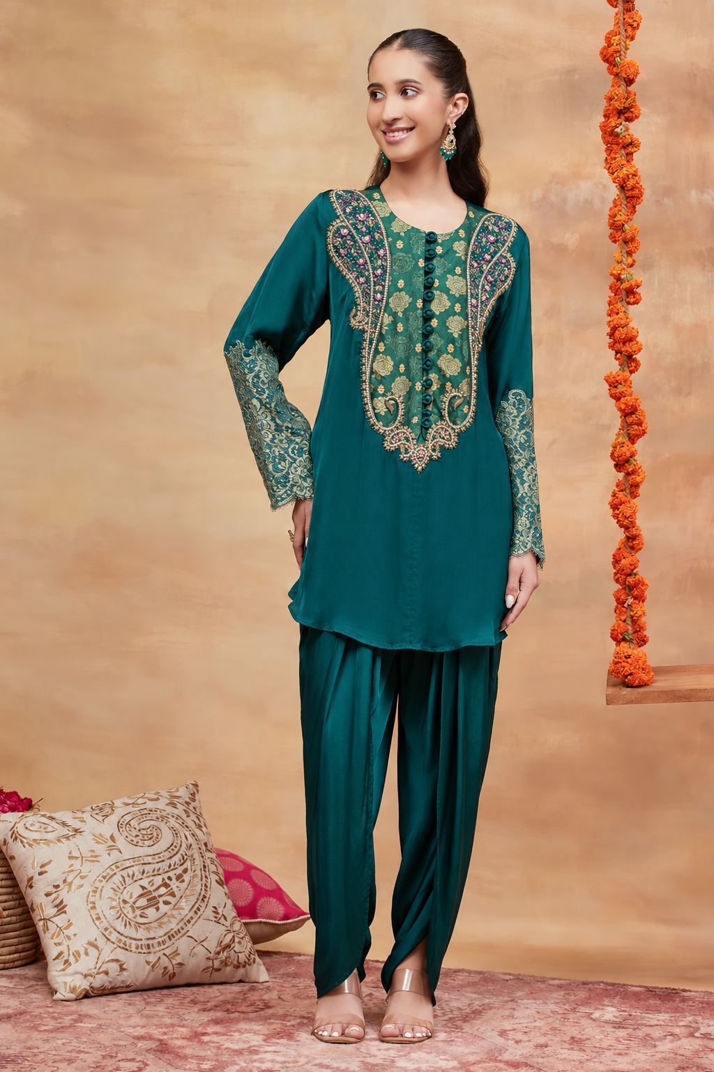 Rewa Hara Hand Embroidered Banarasi Dhoti Set