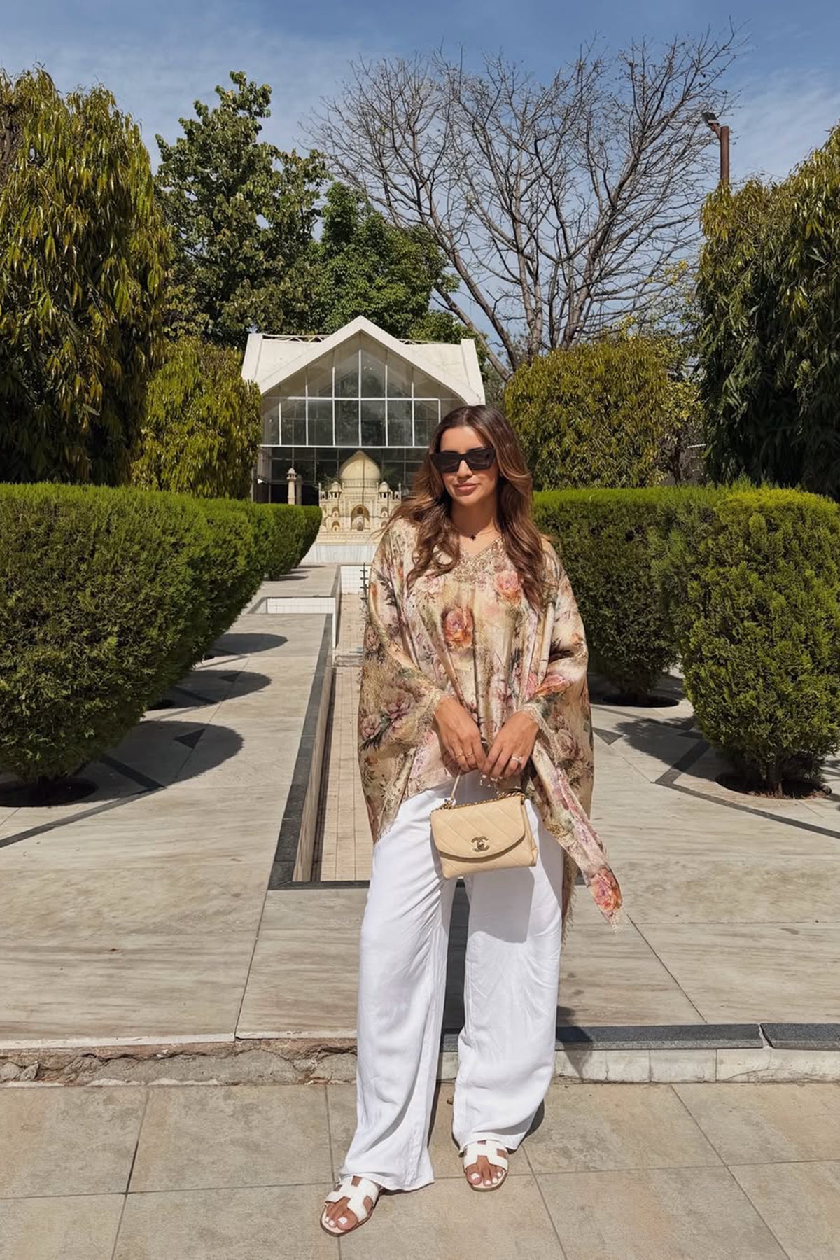 Davneet Dhillon In Lurex Rose Garden Printed Jacquard Silk Kaftan Top