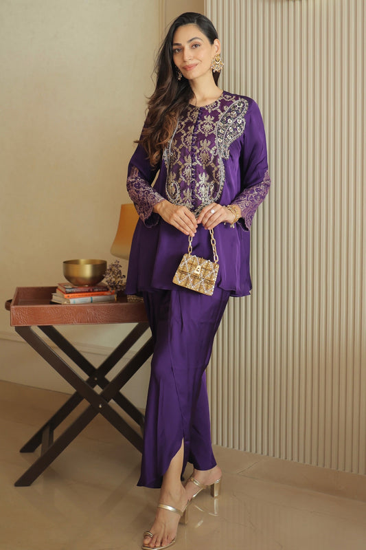 Rewa Jamuni Hand Embroidered Banarasi Dhoti set